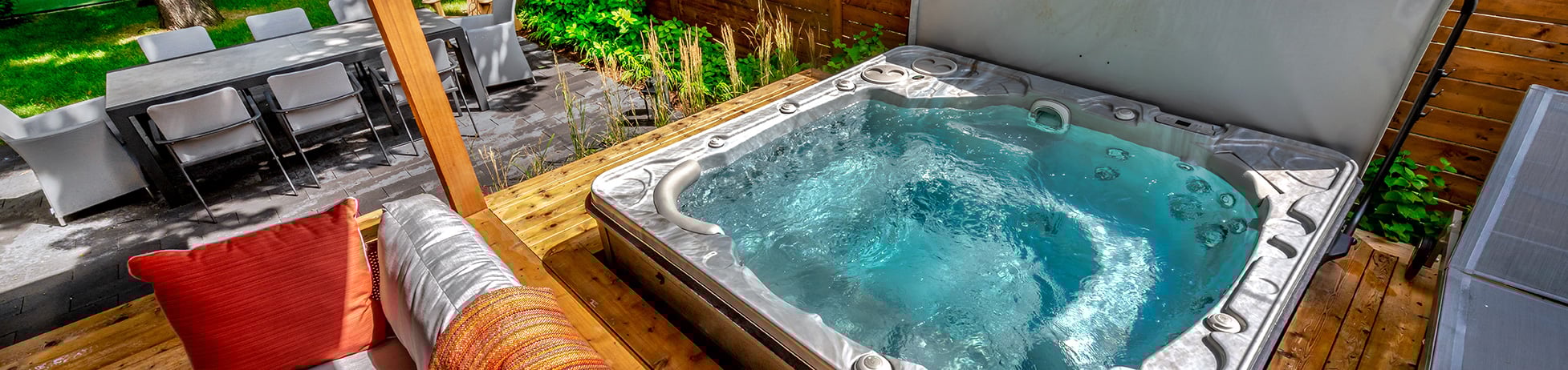 hot-tub-header hot-tub-header
